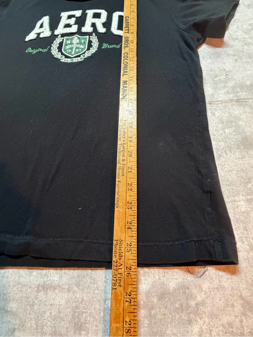 AERO Black Logo Graphic Men's T‑Shirt Size Medium